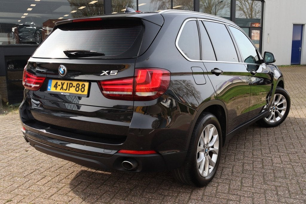 BMW X5 XDrive35i|Navi|Leder|Trekhaak|NL Auto NAP, Auto's, BMW, 2005 kg, Gebruikt, Zwart, Bedrijf