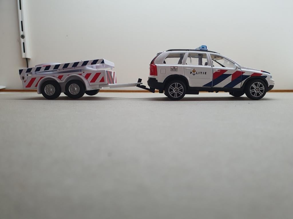 Metalen Politie Auto met Pijlwagen Aanhanger, Ophalen of Verzenden, Auto, Overige merken