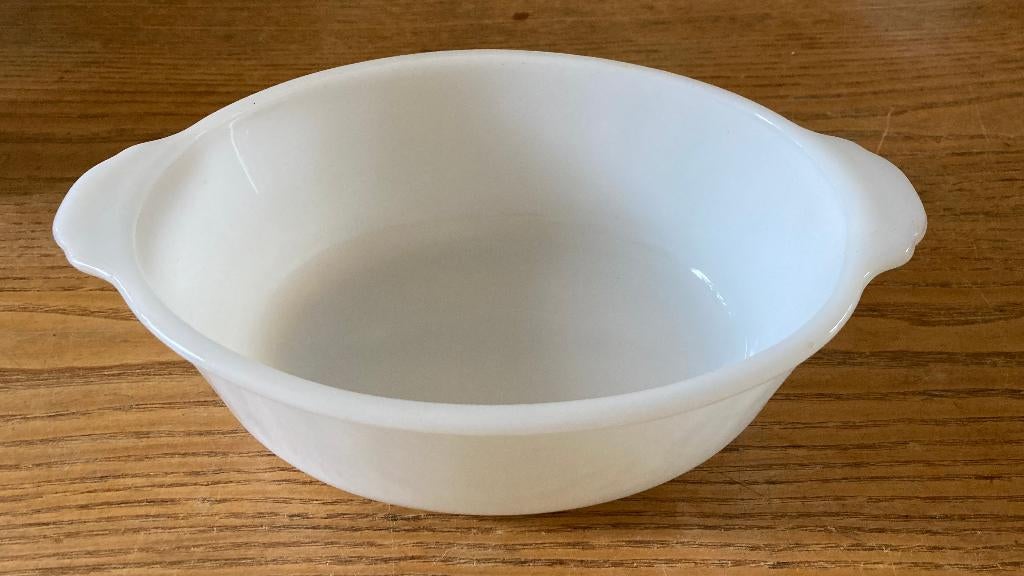 Vintage schaal ovenschaal melkglas Fire-King, Antiek en Kunst, Ophalen of Verzenden