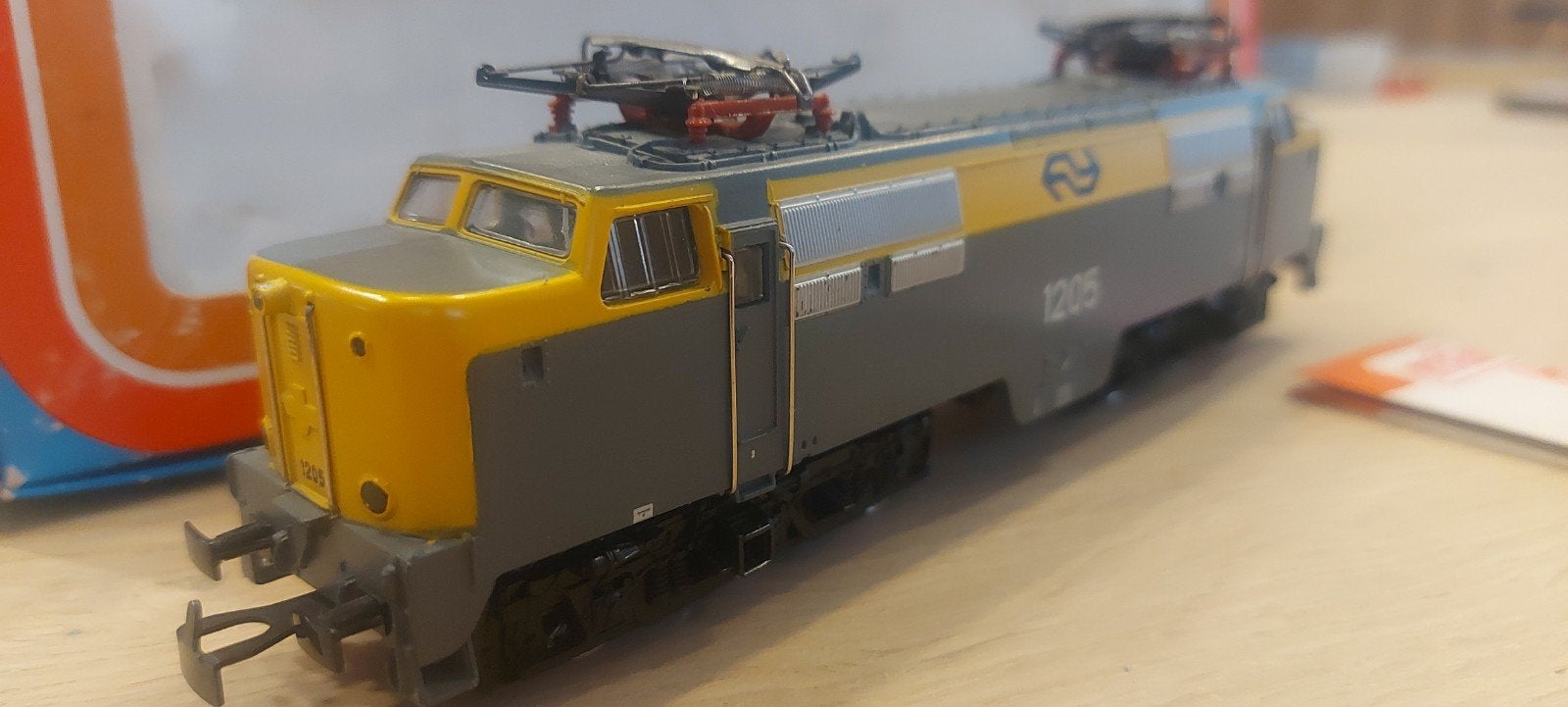 Märklin NS 1205 e-loc digitaal artnr 3055 in ovp, Hobby en Vrije tijd, Modeltreinen | H0, Wisselstroom, Locomotief, Ophalen of Verzenden