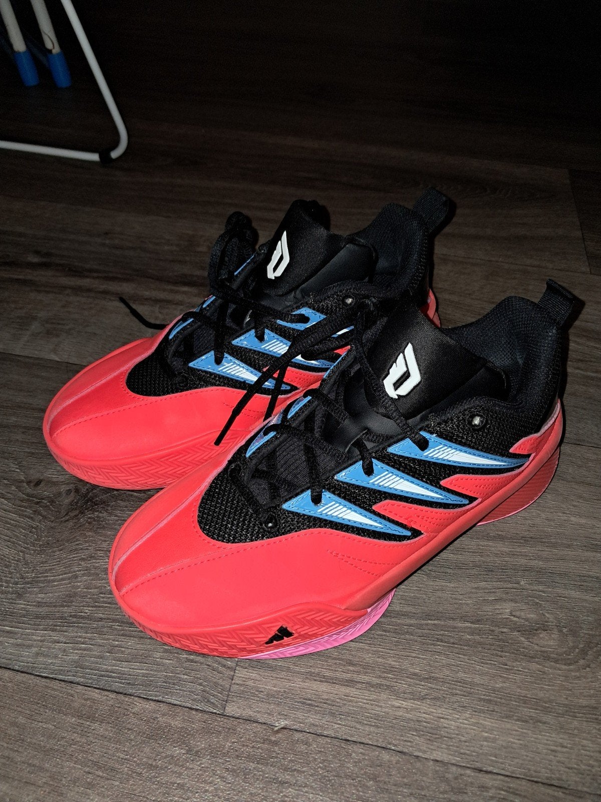 Damian Lillard Adidas basketbalschoen maat 37, Ophalen of Verzenden, Zo goed als nieuw, Schoenen