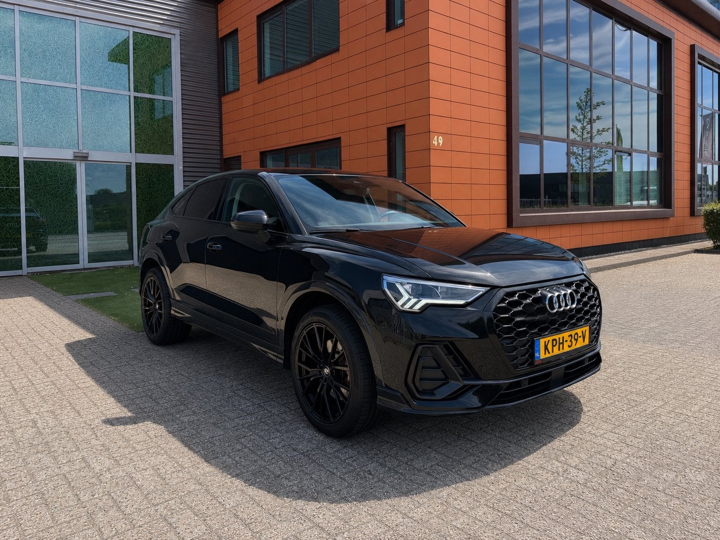 Audi Q3 45 Tfsi e 245pk Phev S Tronic 2022 Zwart, Auto's, Audi, 1715 kg, Zwart, 1395 cc, Geïmporteerd