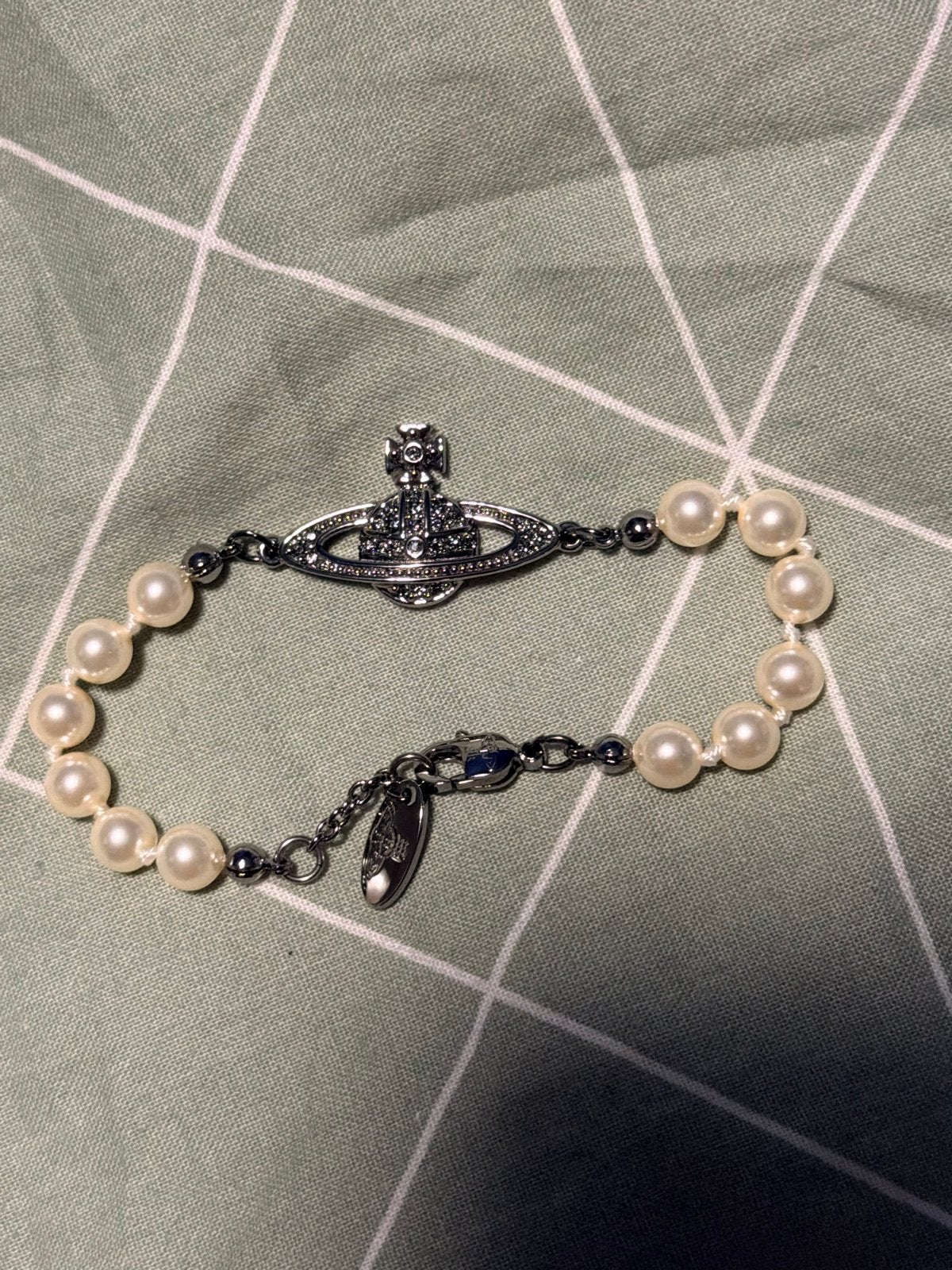 Vivienne Westwood Armband, Verzenden, Nieuw, Zilver, Met bedels of kralen