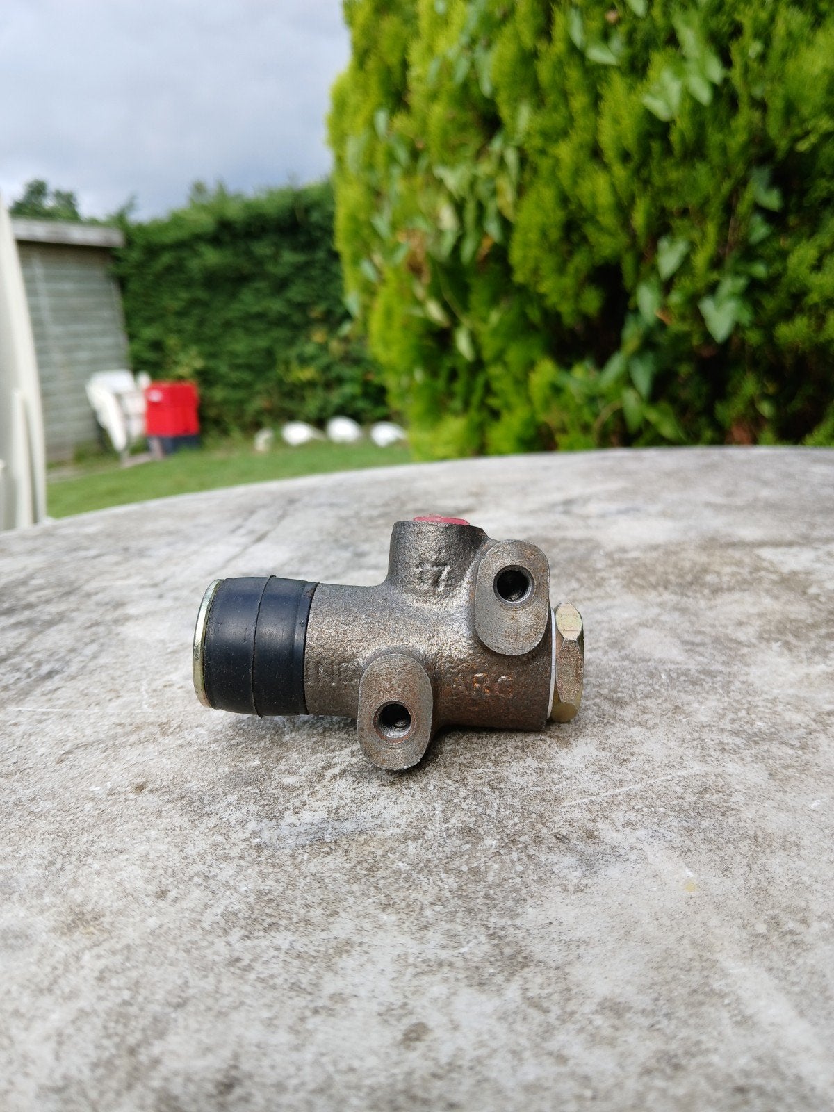 remdrukverdeler Ford.Renault, Ophalen, Nieuw, Renault