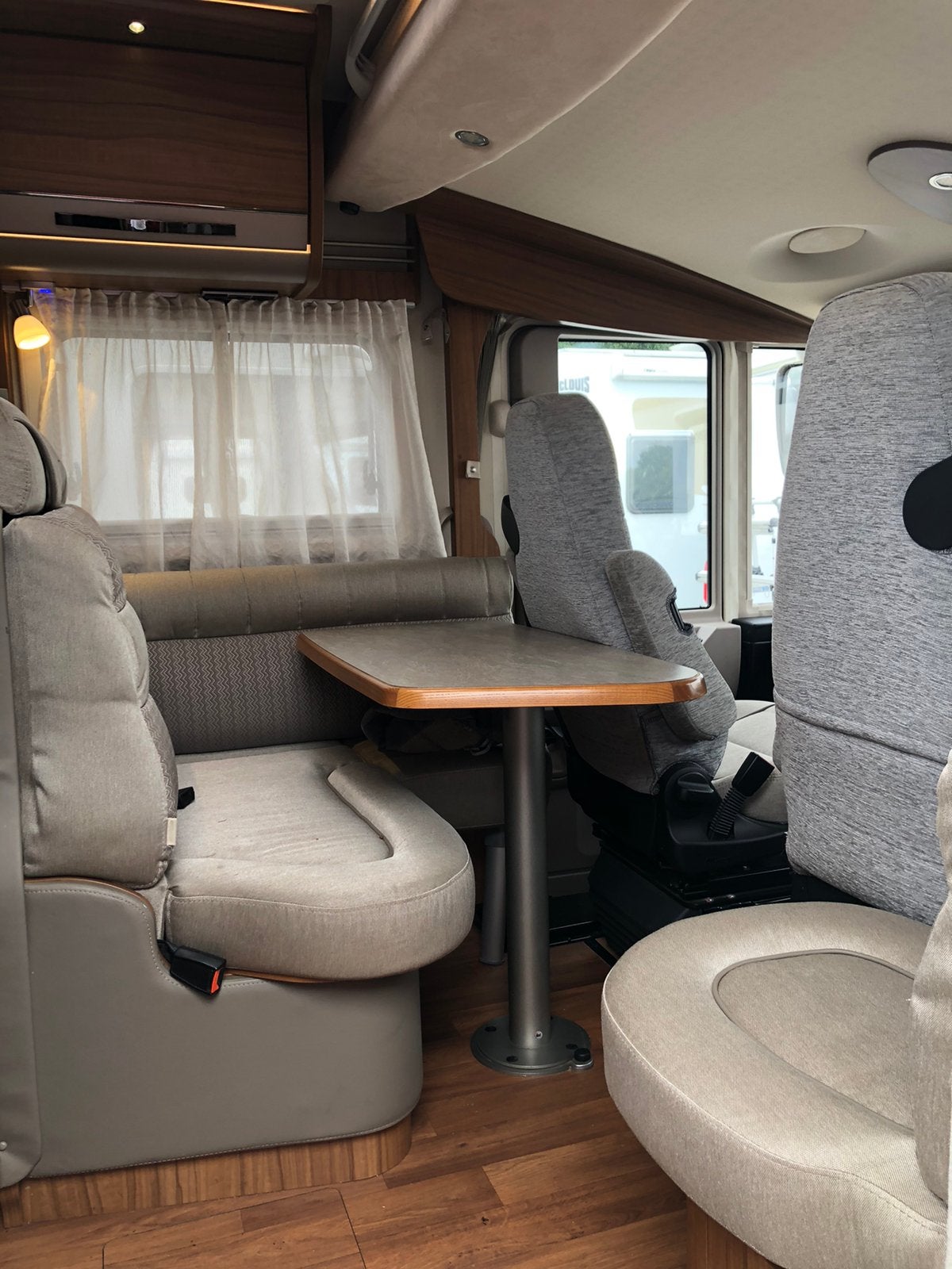 Caravans And Camping Queensbed
