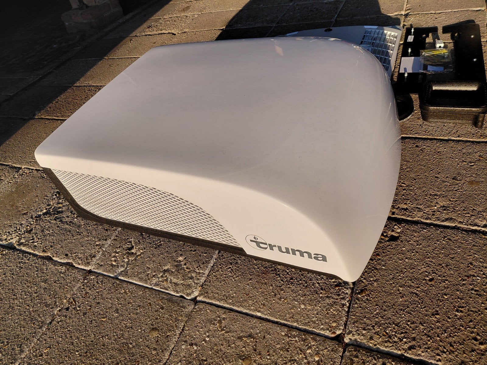 Truma Aventa Compact Plus dakairco voor camper/caravan, Caravans en Kamperen, Camper-accessoires, Ophalen, Zo goed als nieuw