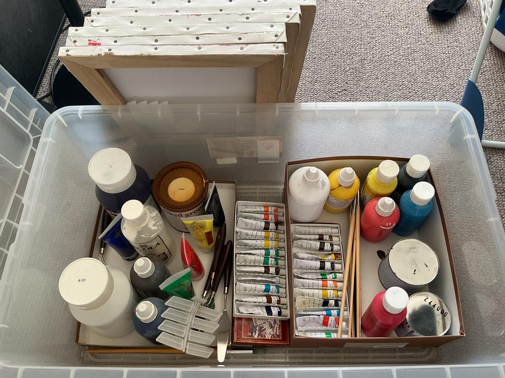 Acrylverf set met toebehoren, Hobby en Vrije tijd, Schilderen, Ophalen, Gebruikt, Acrylverf