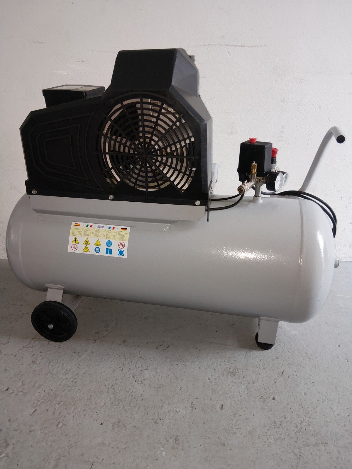 Airpress HL 375-100 Zuigercompressor 100L 10 bar, Ophalen, Gebruikt, 200 tot 400 liter/min, Mobiel