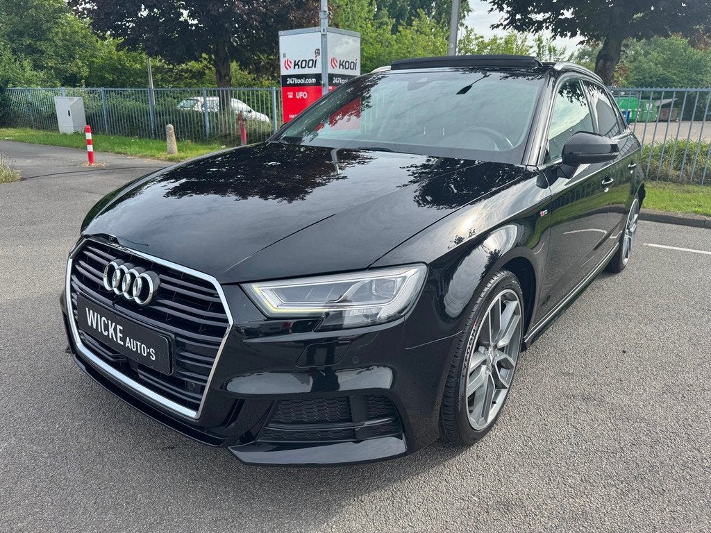 Audi A3 Sportback 35 TFSI Design S Tronic Panorama Leder Led, Auto's, Audi, 4 cilinders, 150 pk, Automatische klimaatregeling