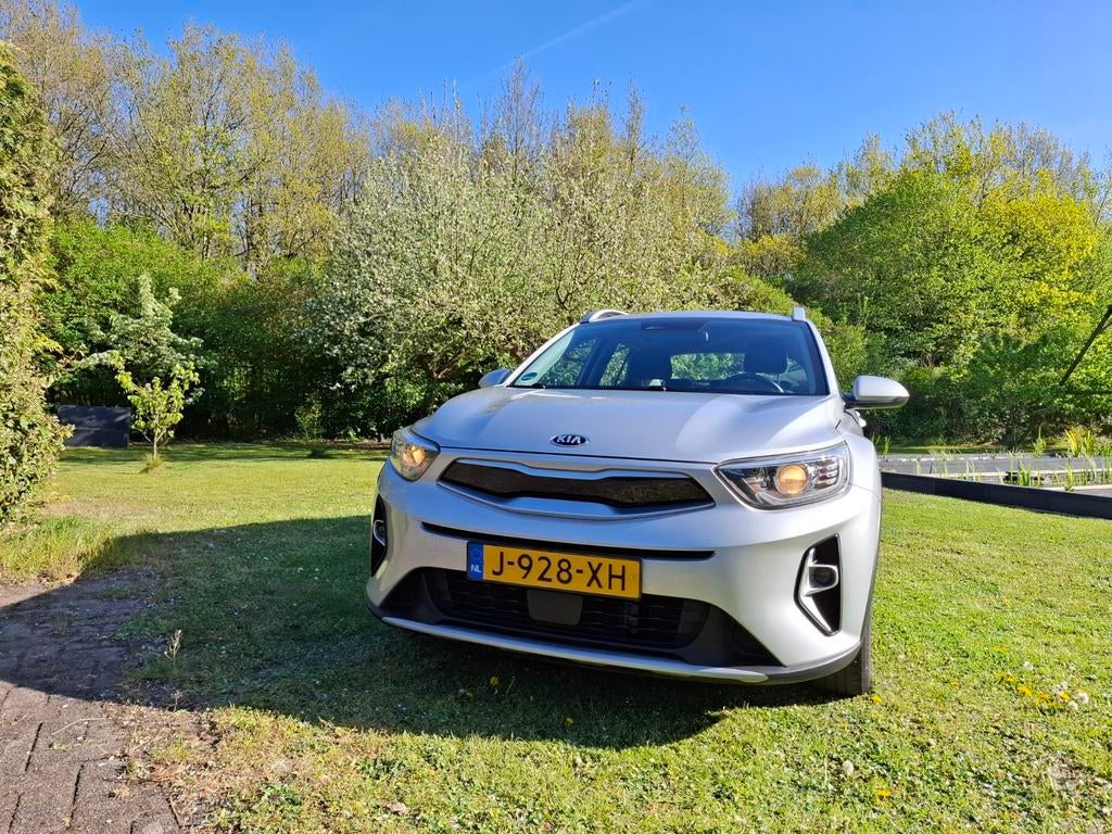 Kia Stonic 1.0 T-gdi mhev| Navi | Garantie | dealer oh |, Voorwielaandrijving, 450 kg, Zwart, 49 €/maand