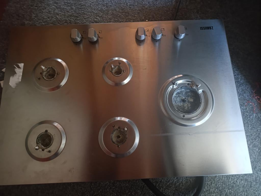 Nette Zanussi gas-op-glas kookplaat met wokbrander, Witgoed en Apparatuur, Kookplaten, Gebruikt, Ophalen of Verzenden, Inbouw