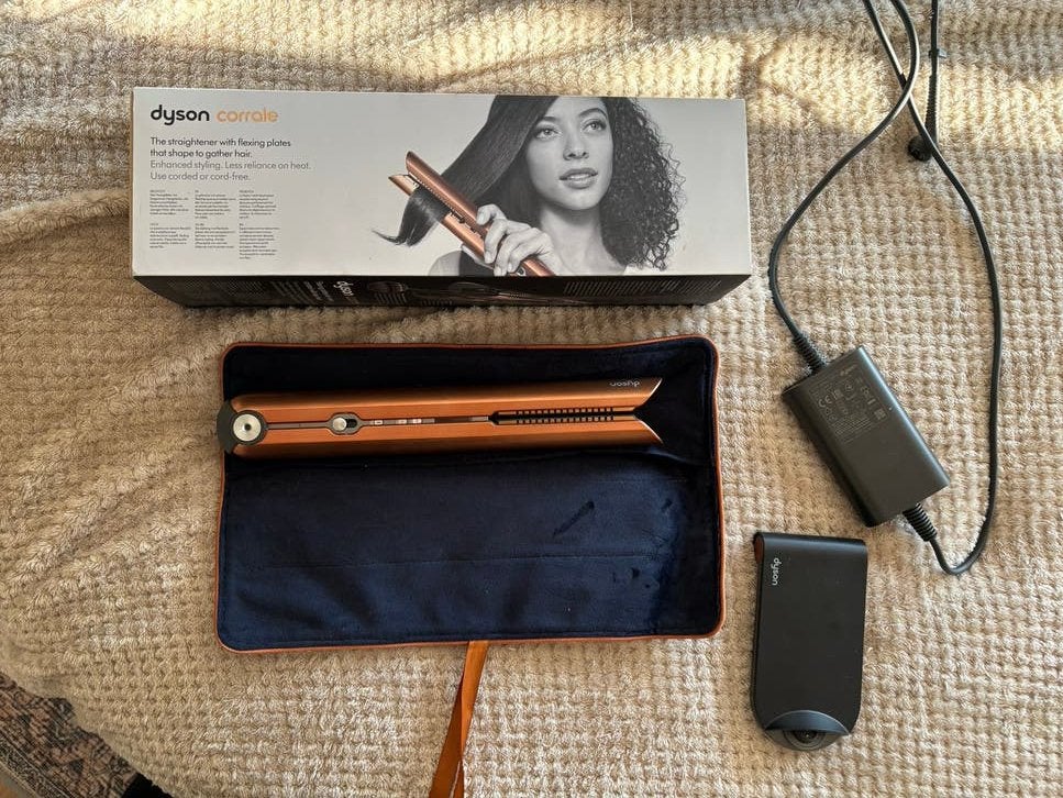 Dyson Corrale in nieuwstaat - Compleet met accessoires, Ophalen of Verzenden, Zo goed als nieuw, Haarverzorging
