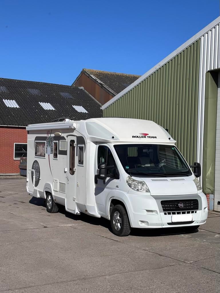 Rollerteam Granduca | Complete camper, Overige merken, Chemisch toilet, Tot en met 2, Treinzit