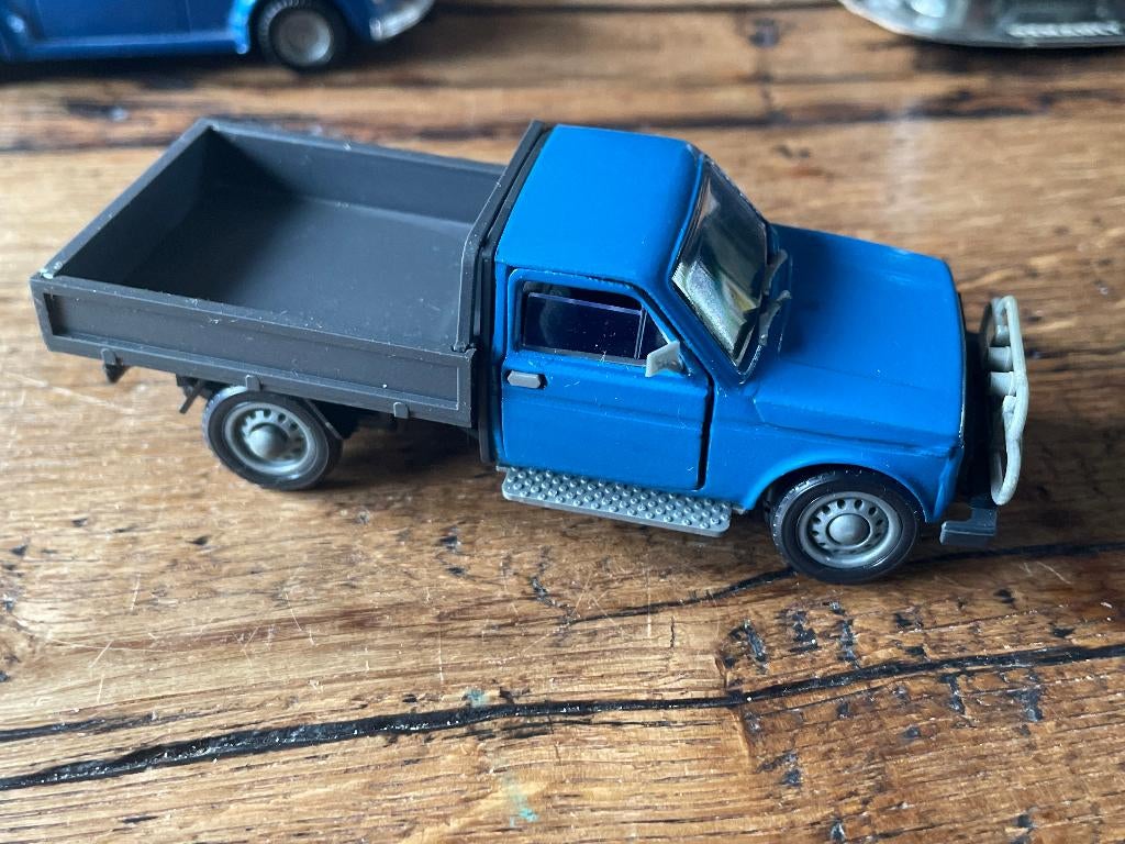 Lada Niva Pick Up, Hobby en Vrije tijd, Ophalen of Verzenden, Nieuw, Auto, Overige merken