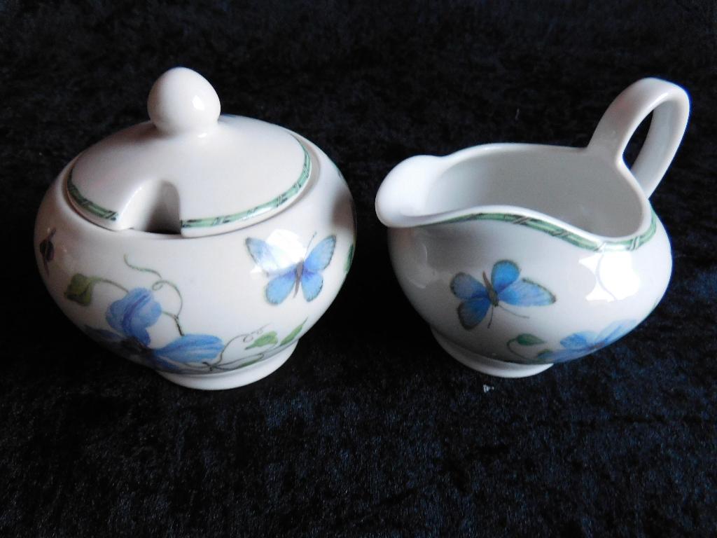 Janneke Brinkman Fruit & Flowers melk en suiker set, porsele, Overige typen, Ophalen of Verzenden, Zo goed als nieuw, Overige stijlen