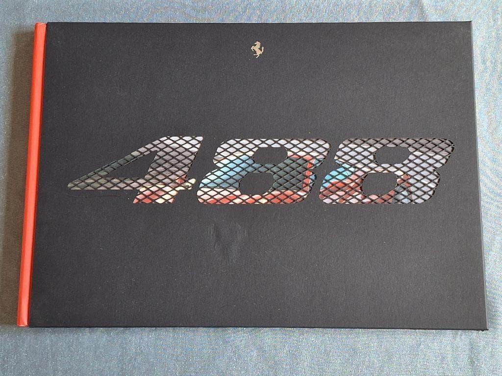 Brochure FERRARI 488 GTB - Nr. 5125/15 Italiaans-Engels, Verzenden, Zo goed als nieuw, Ferrari