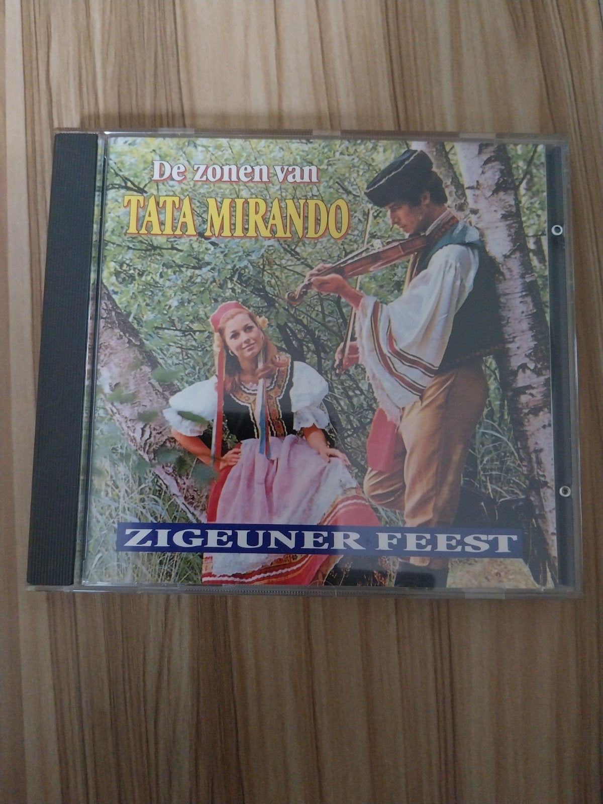 De Zonen Van Tata Mirando, Ophalen of Verzenden, Zo goed als nieuw