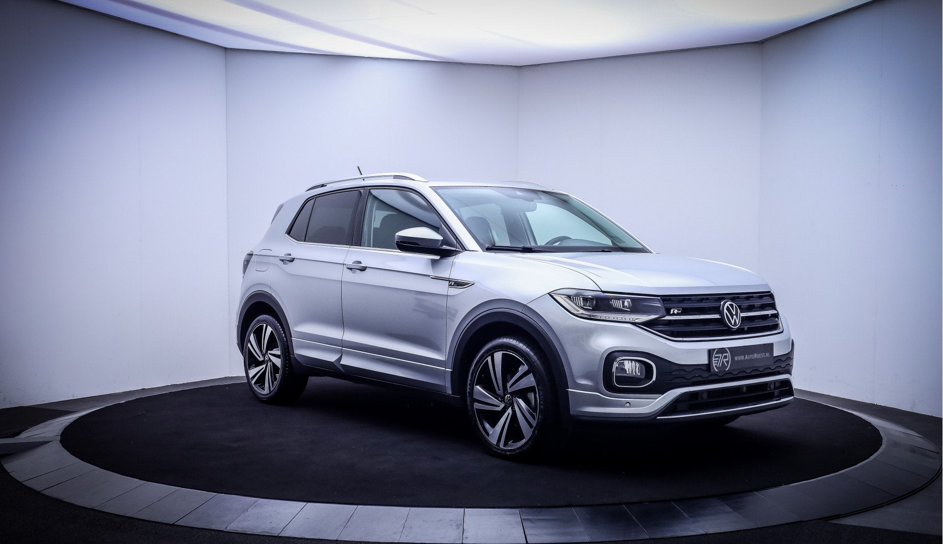 Volkswagen T-Cross 1.0 TSI Dsg R-LINE FULL LED | VIRTUAL | C, Auto's, Dealer onderhouden, T-Cross, Gebruikt, Leder en Stof