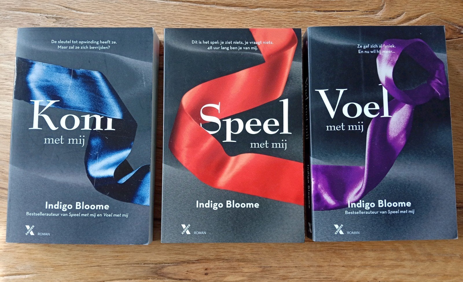 Indigo Bloome - Avalon-trilogie: Kom, Speel, Voel met mij, Ophalen of Verzenden, Zo goed als nieuw, Indigo Bloome