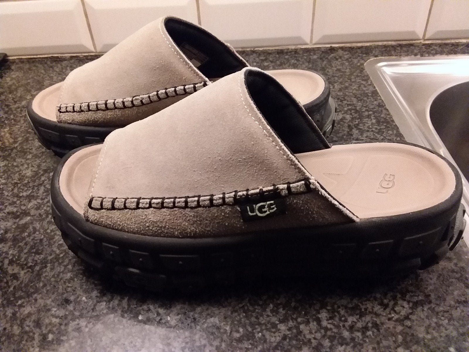 Ugg Venture Daze. Maat 39.5, Ophalen of Verzenden, Zo goed als nieuw