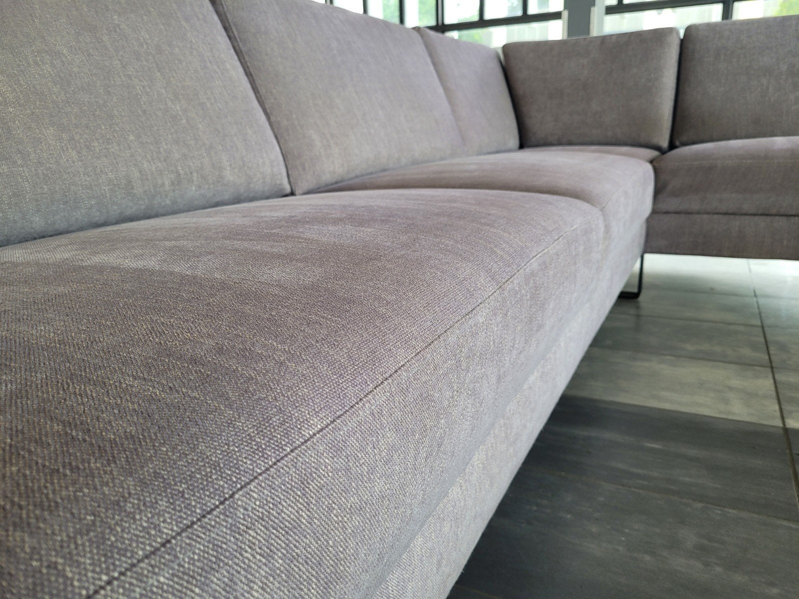 Foto 4 van ✅️️️ GEREINIGD hoekbank kaki lila 290x215 | BEZORGEN