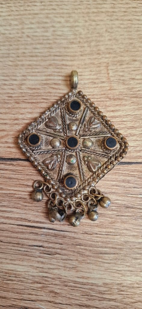 Grote vintage etnische hanger - Tribal Berber stijl met bel, Overige materialen, Gebruikt, Onbekend, Ophalen of Verzenden
