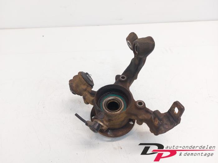 Fusee links-achter van een Audi A4, Gebruikt, -, -, -