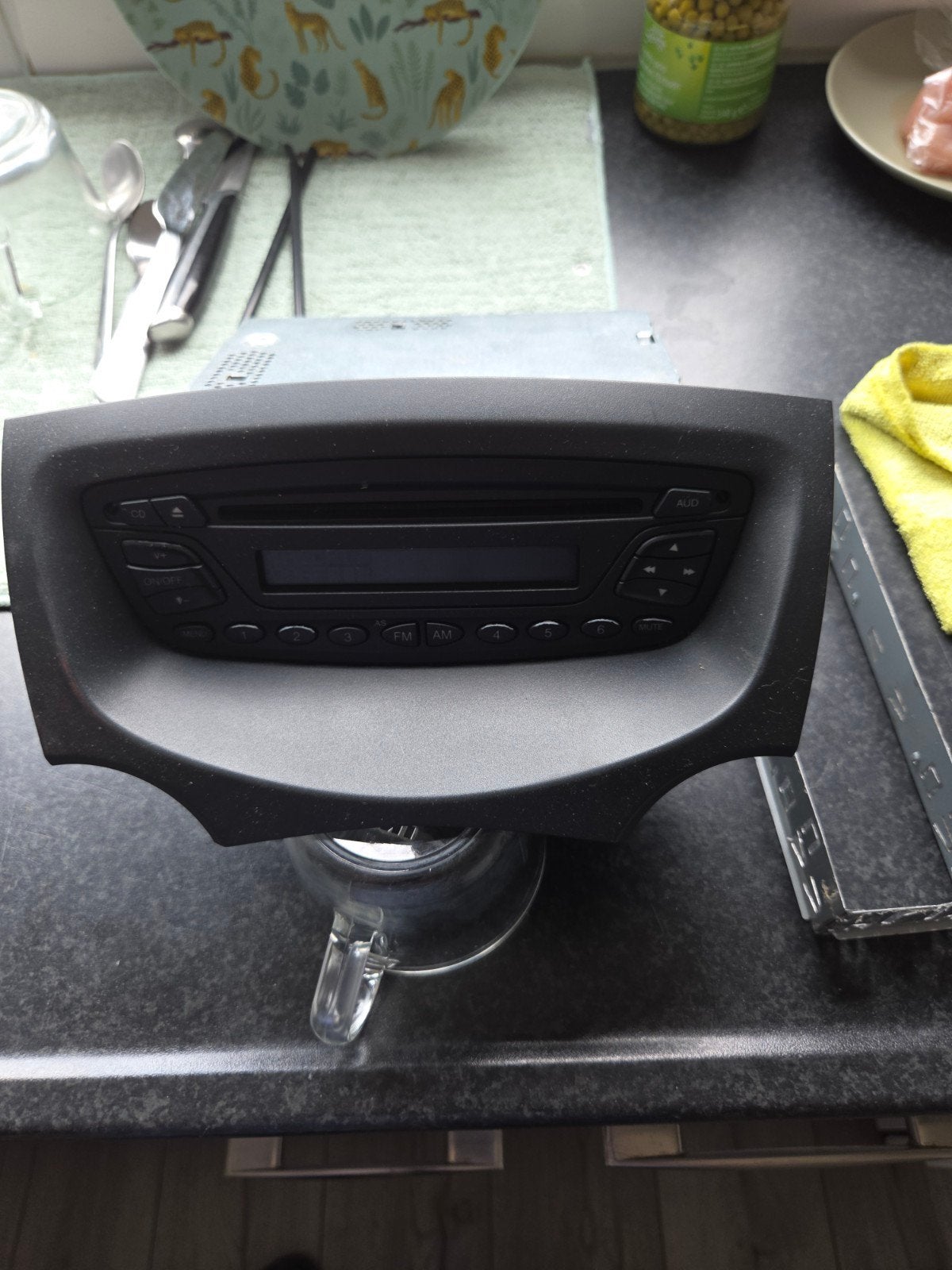 Autoradio voor Ford Ka 2010, Auto diversen, Ophalen
