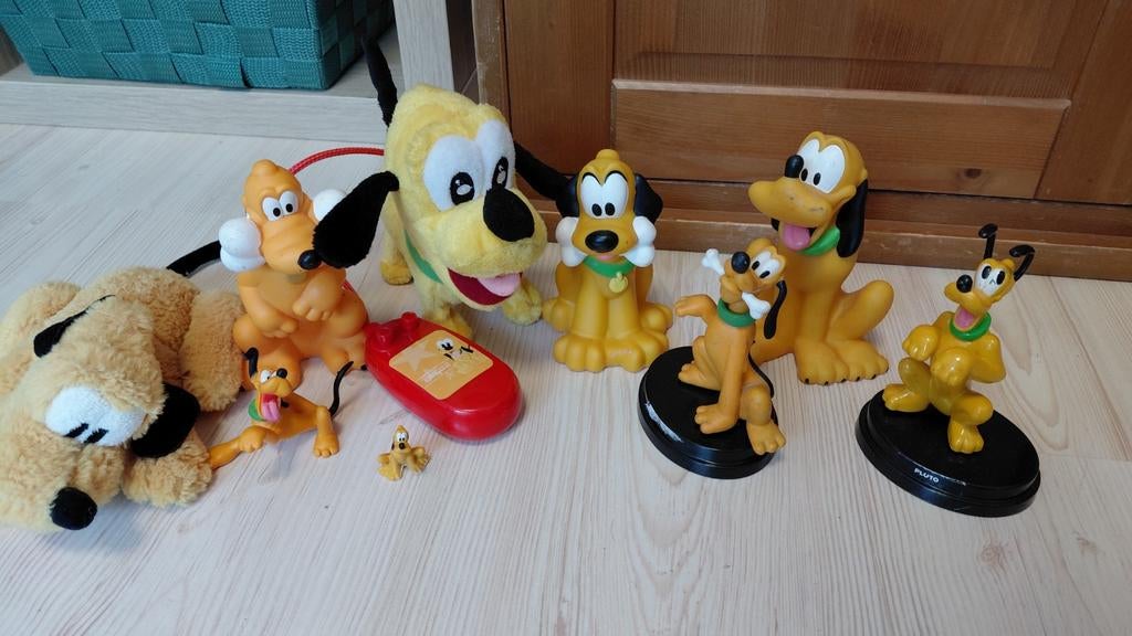Pluto Disney verzameling, Ophalen of Verzenden, Zo goed als nieuw