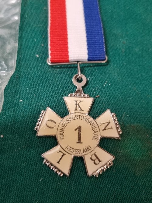avondvierdaagse kruisje zeist, Ophalen of Verzenden