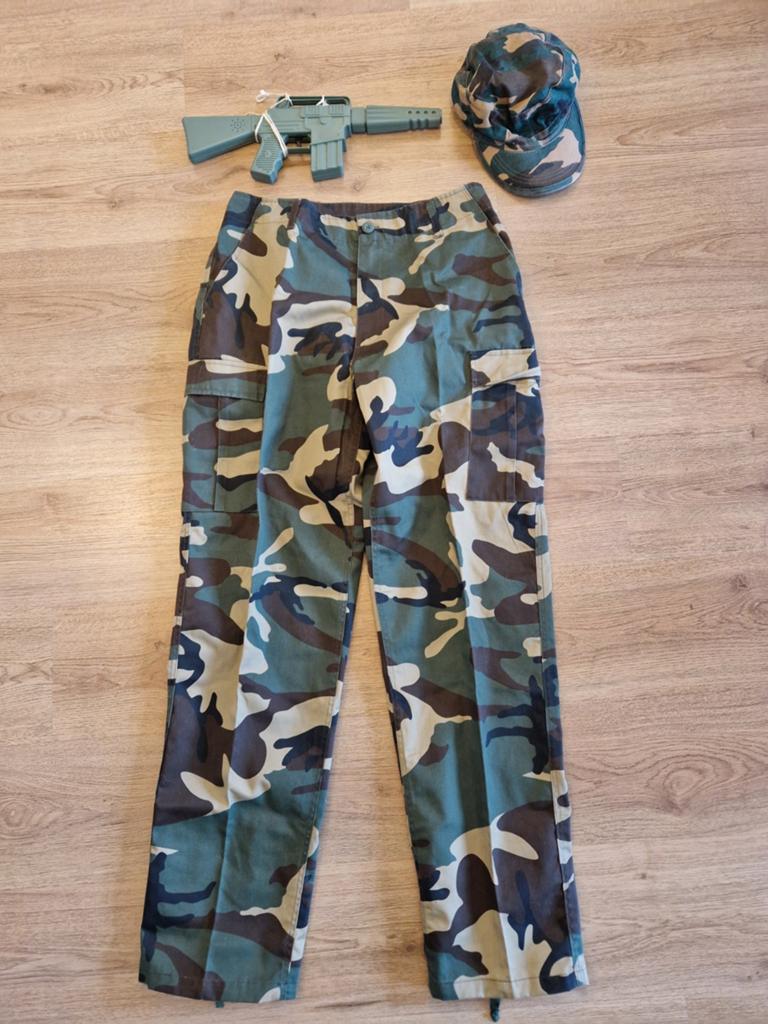 Carnaval leger outfit, maat L/XL, verkleden themafee, Maat 52/54 (L), Carnaval, Ophalen of Verzenden, Zo goed als nieuw