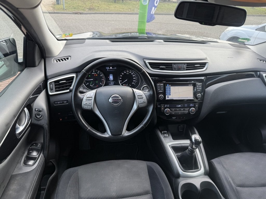 Nissan QASHQAI 1.2 N-Connecta | navi | camera | (bj 2017), Auto's, Nissan, Gebruikt, Euro 6, 4 cilinders, 116 pk