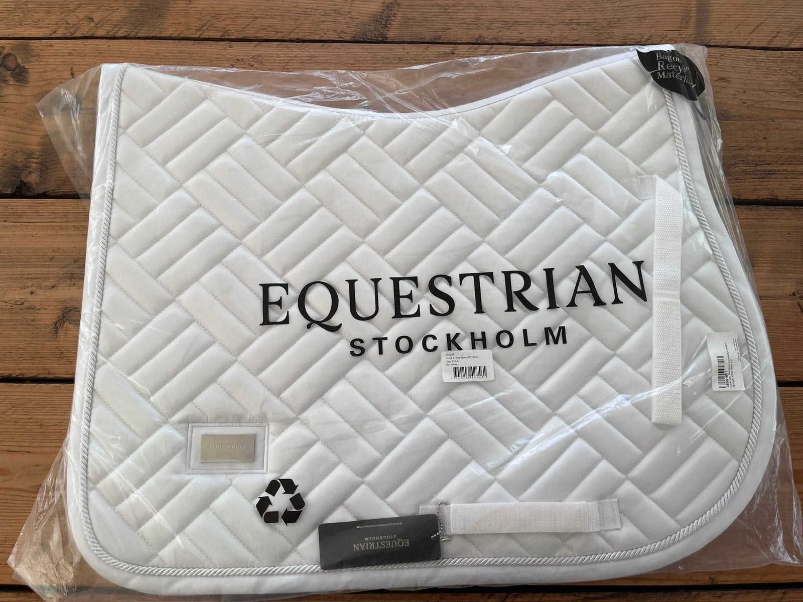 NIEUW!! Equestrian Stockholm modern white perfection dekje., Full (L), Wit, Equestrian Stockholm, Nieuw