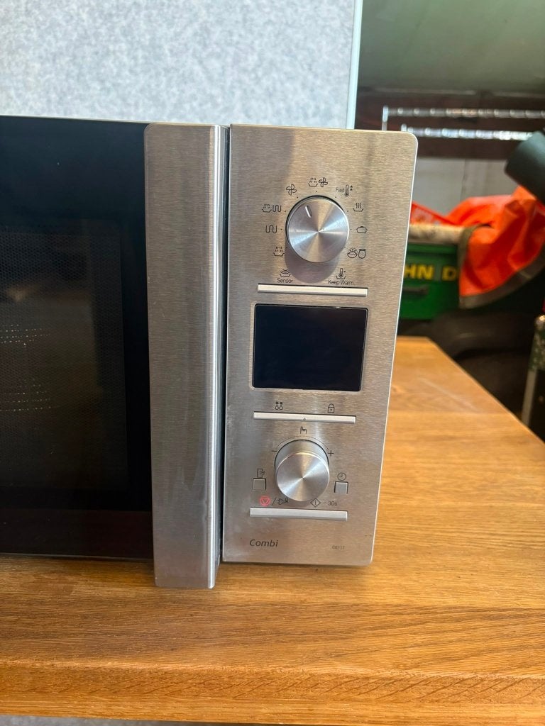 Samsung CE117P-X1 Combimagnetron 900W, Witgoed en Apparatuur, Magnetrons, Ophalen, Combimagnetron, Gebruikt, Evert van de Beekstraat 310, 1118 CX Schiphol