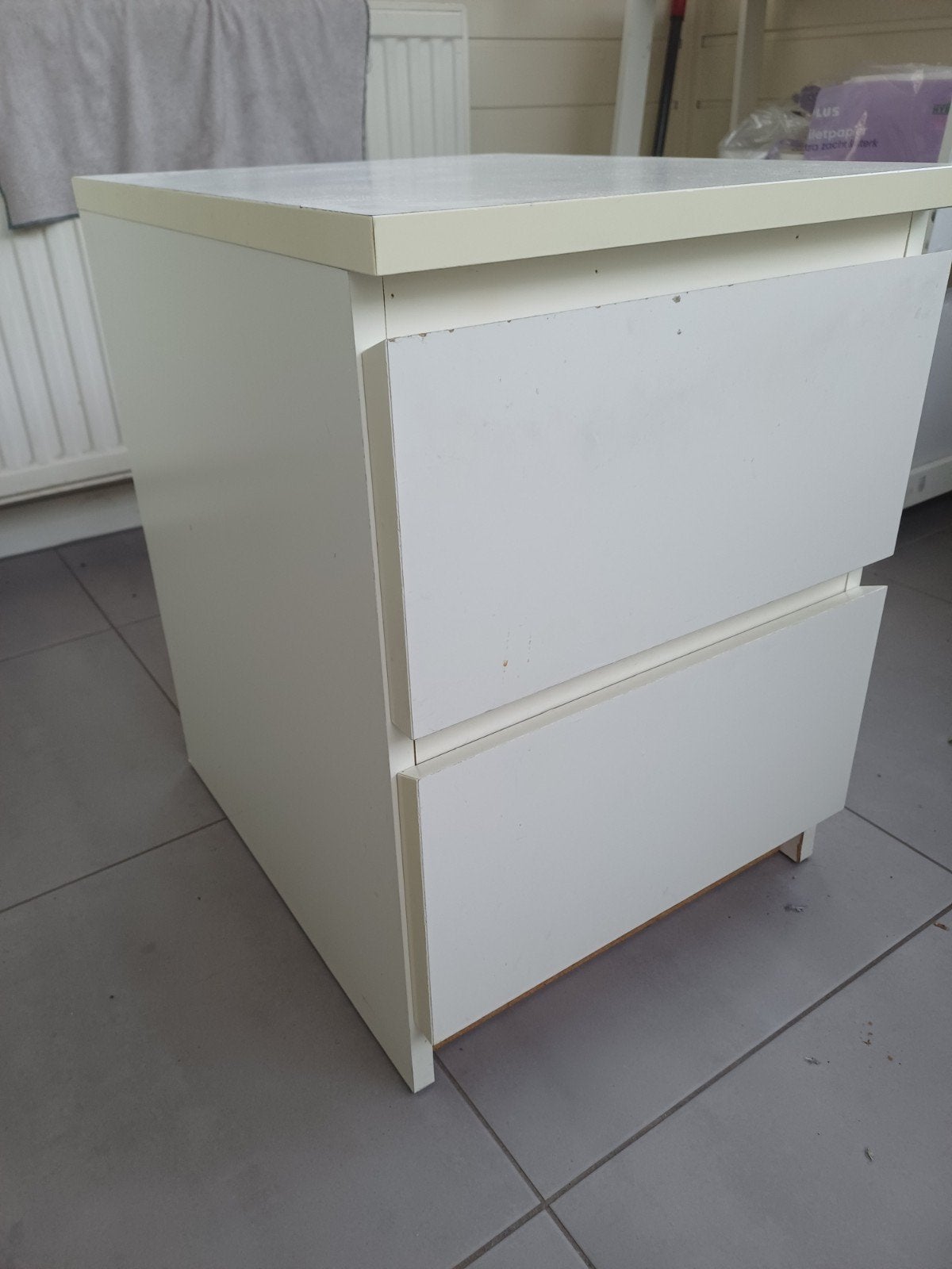 Nachtkastje, Ophalen, Minder dan 50 cm, Gebruikt, 1 of 2 laden