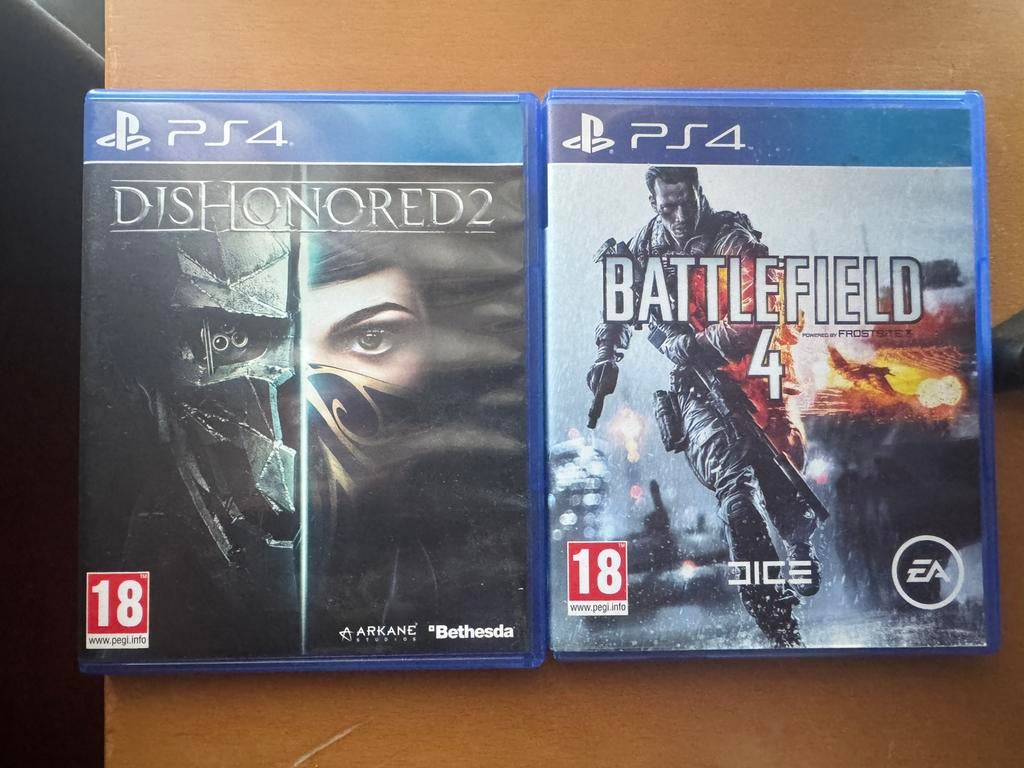 2 spelen PS4/PS5, Ophalen of Verzenden, Zo goed als nieuw