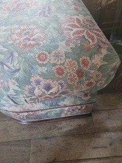 Vintage poef, Ophalen, Heikant 21 Kaatsheuvel, Zo goed als nieuw, Jolandamonsieurs@gmail.com