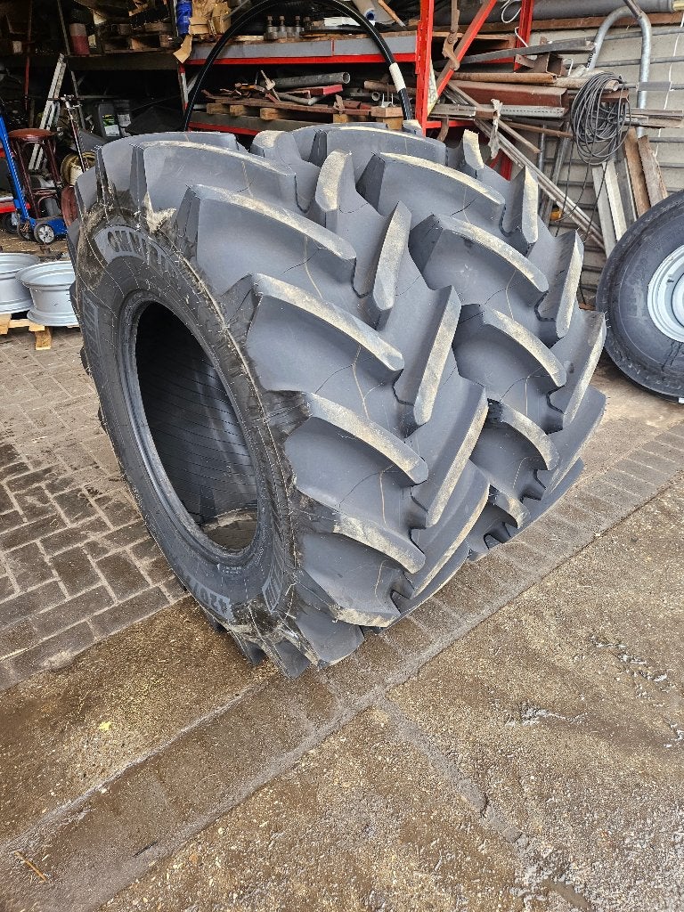 Michelin 420/70R24 Omnibib. Demo-set!, Ophalen
