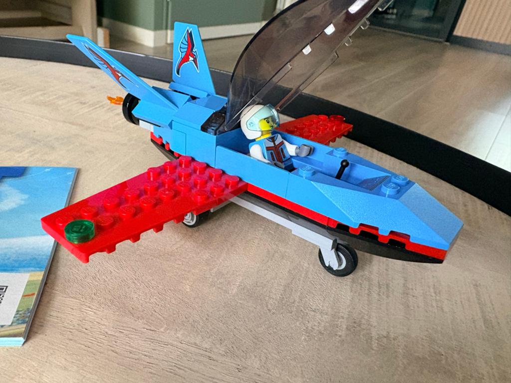 LEGO City 60323 Stuntvliegtuig - Compleet met instructies, Compleet, City, Lego, Ophalen of Verzenden