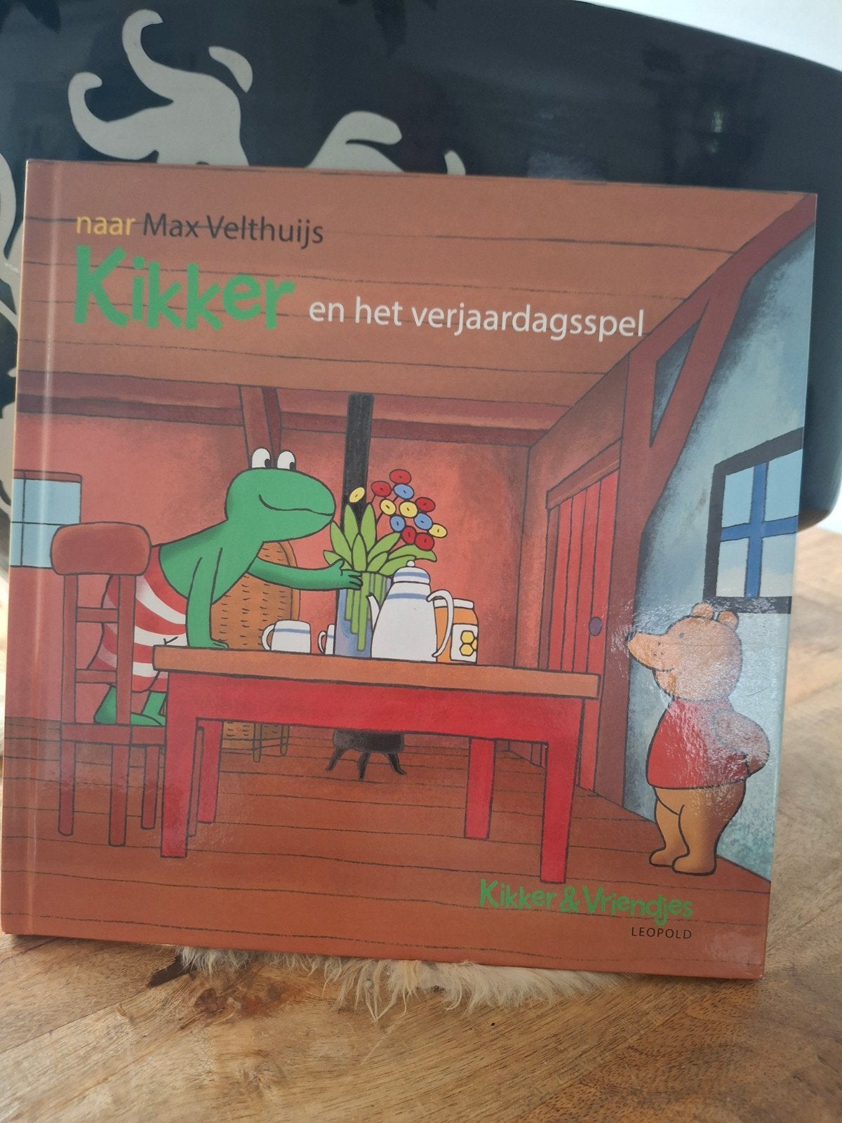 Kikker en het verjaardagsspel - Max Velthuijs, Max Velthuijs, Jongen of Meisje, Ophalen of Verzenden, Zo goed als nieuw