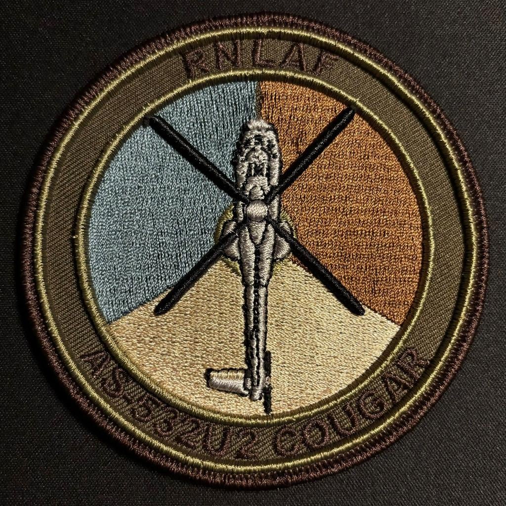 KLU 300 Squadron Cougar Patch, Ophalen of Verzenden, Luchtmacht, Nederland, Embleem of Badge
