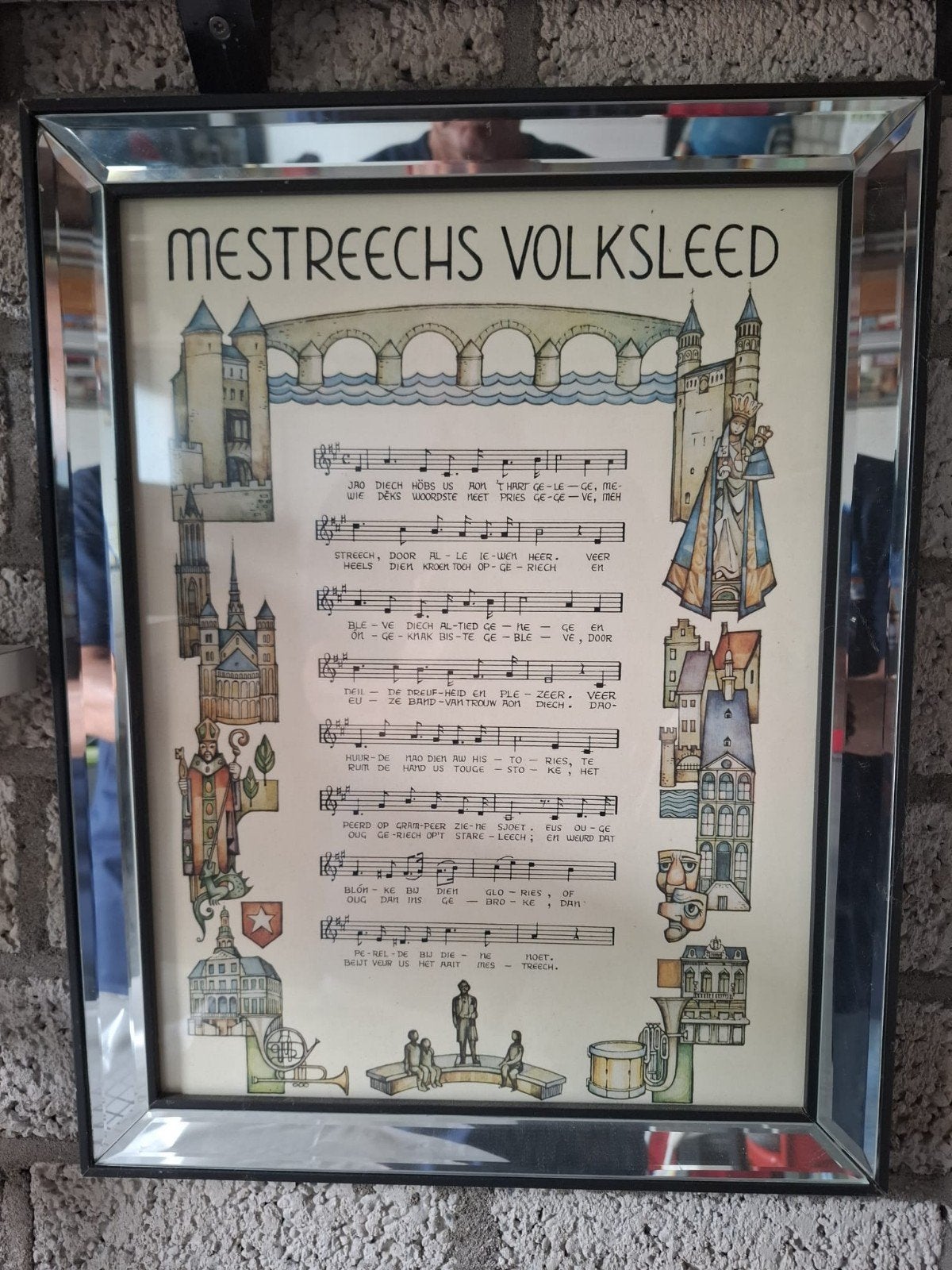 Mestreechs Volksleed, 50 – 75, Minder dan 50 cm, Gebruikt, Ophalen of Verzenden