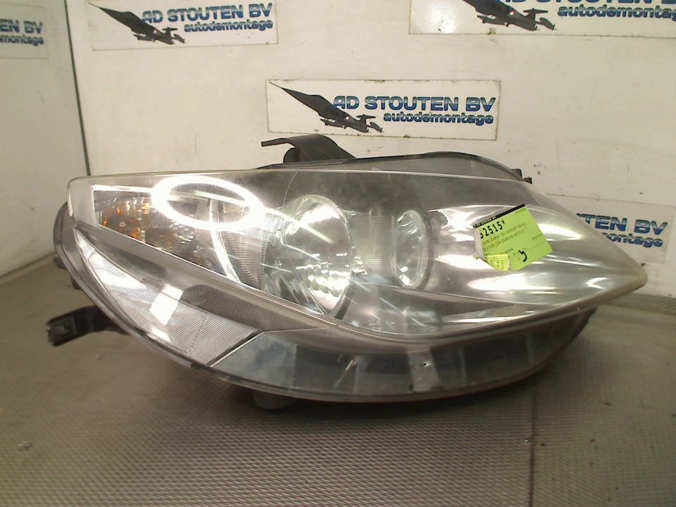 Koplamp Rechts Seat Ibiza ST (6J8) 2012 6J1941006D, Service@seat.de, Seat, Seat Deutschland GmbH, Gebruikt