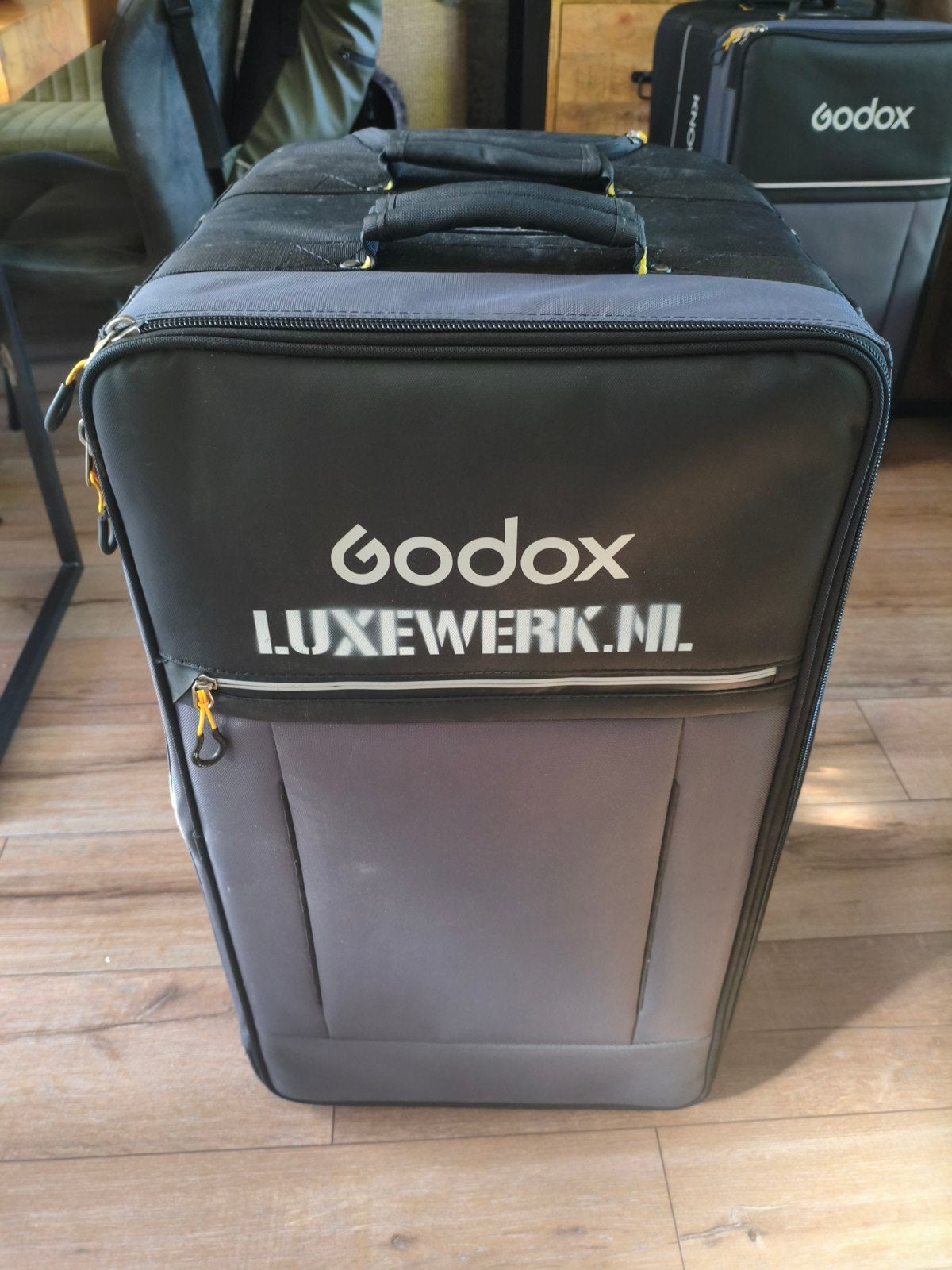 Godox Koffer/Trolley met Uitschuifbare Handgreep 40x40x75, Uitschuifbare handgreep, Gebruikt, Zacht kunststof, 35 tot 45 cm