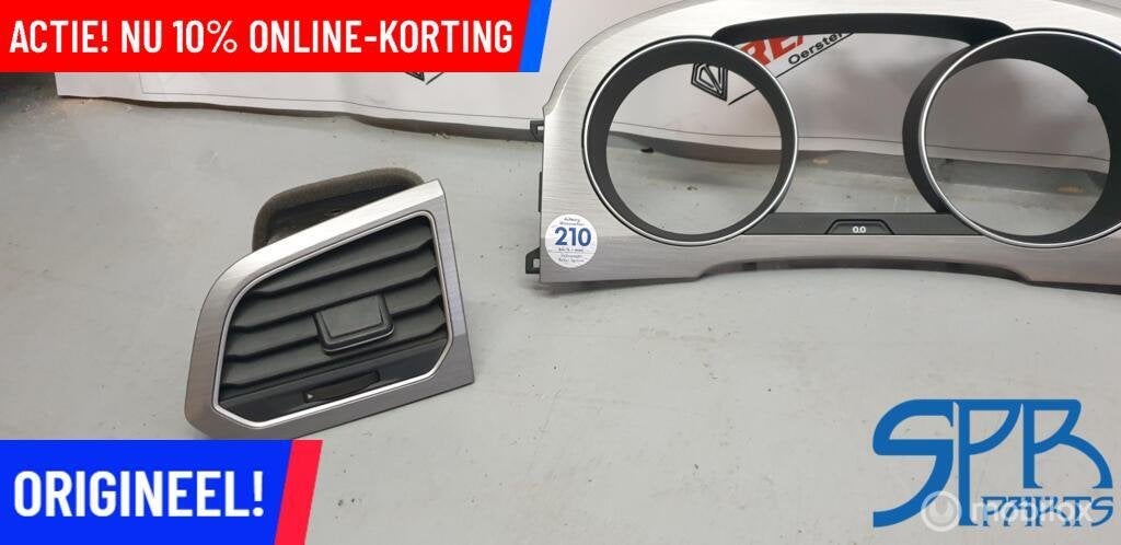 SPORTSVAN INLEG DASHBOARD LIJST NAVI TELLER Grijs 517858061C, Auto-onderdelen, Volkswagen, Nieuw, Ophalen of Verzenden, Volkswagen