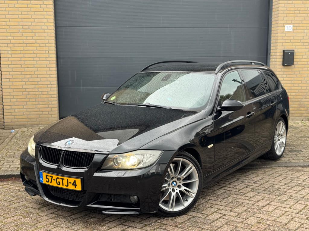 BMW 3-Serie 3.0 I 335i Touring AUT 2008 Zwart M-Pakket, Automaat, Achterwielaandrijving, Zwart, Particulier