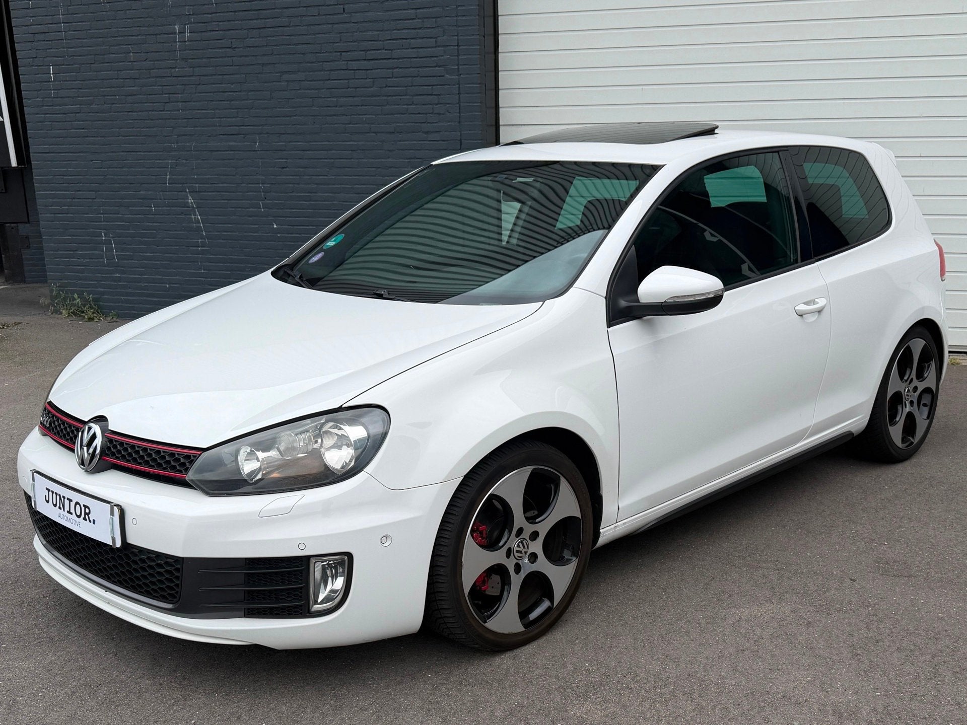 Volkswagen Golf 2.0 GTI DSG/PANORAMADAK/STOELVERWARMING/CRUI, Auto's, Euro 5, Stof, Gebruikt, Zwart