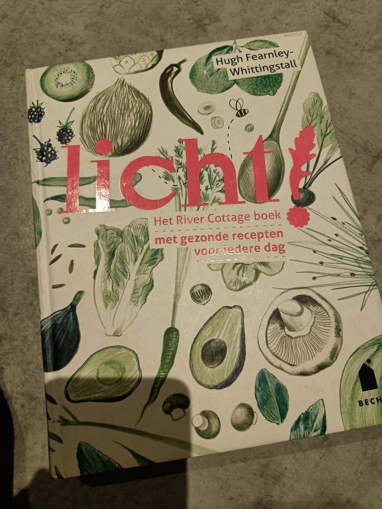 Licht! Het River Cottage boek met gezonde recepten, Boeken, Kookboeken, Zo goed als nieuw, Voorgerechten en Soepen, Hoofdgerechten