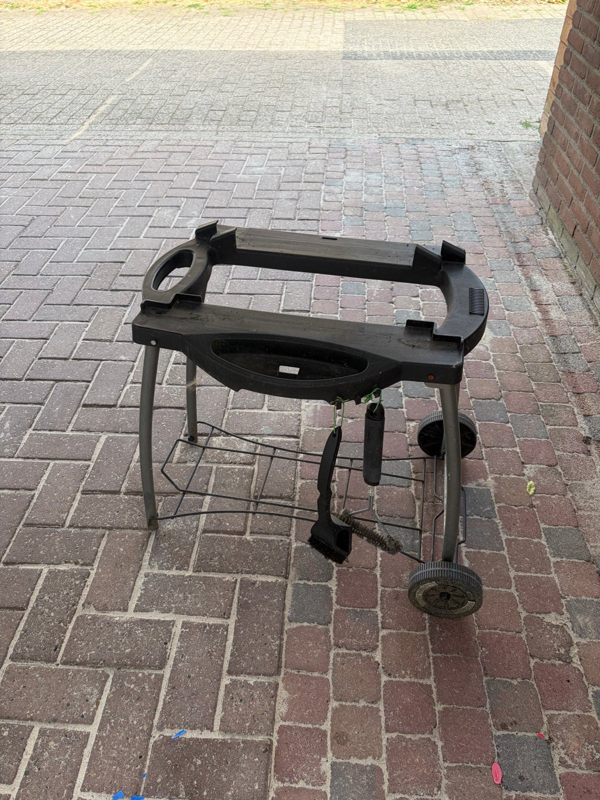 Standaard voor Weber Q2000 series BBQ, Ophalen, Gebruikt