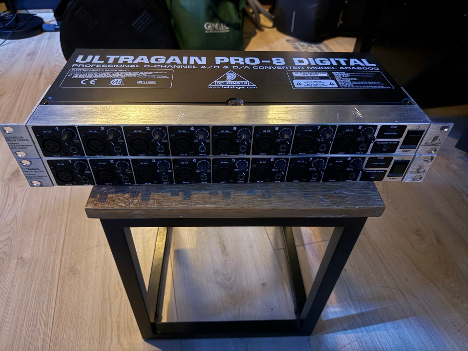 2x Behringer ADA8000 Ultragain Pro-8 Digital, Ophalen of Verzenden, Gebruikt